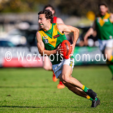20250614 RD9 Maffra v Leongatha Snrs-023
