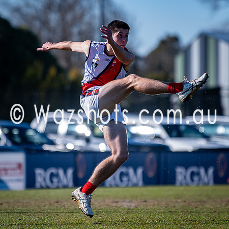 RD10 Moe v Bairnsdale U18s-03