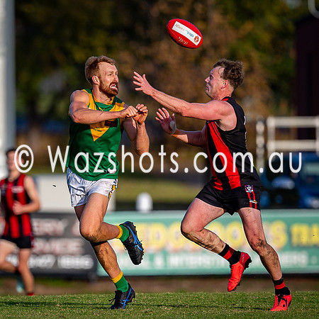 20250614 RD9 Maffra v Leongatha Snrs-086
