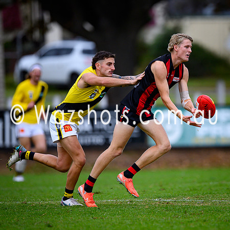 20250517 Maffra v Morwell Seniors-23