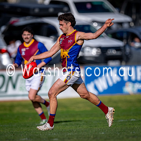 RD15 Sale v Moe Snrs-025