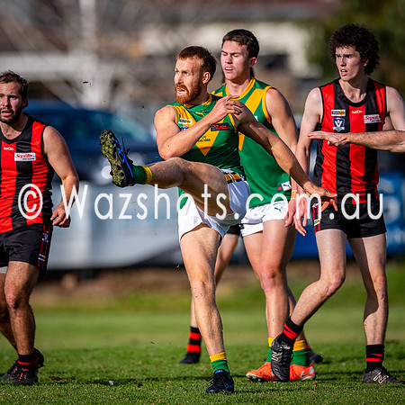 20250614 RD9 Maffra v Leongatha Snrs-021