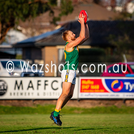 20250614 RD9 Maffra v Leongatha Snrs-108