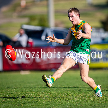 20250614 RD9 Maffra v Leongatha Snrs-041