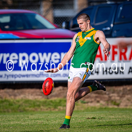 20250614 RD9 Maffra v Leongatha Snrs-030