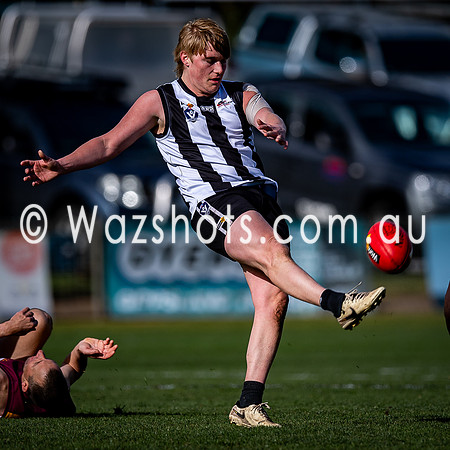 RD13 Sale v Drouin reserves-50