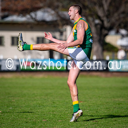 20250614 RD9 Maffra v Leongatha Reserves-45