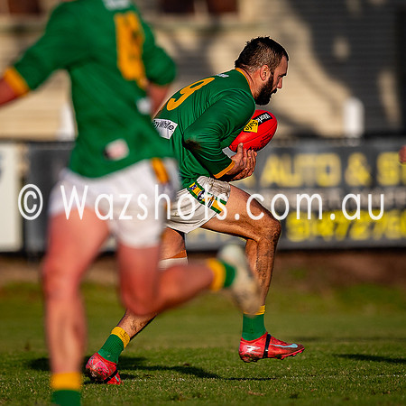 20250614 RD9 Maffra v Leongatha Snrs-106