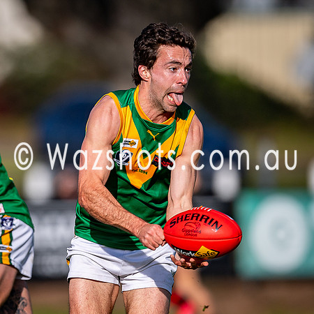 20250614 RD9 Maffra v Leongatha Snrs-022