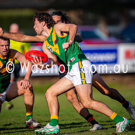 20250614 RD9 Maffra v Leongatha Snrs-050