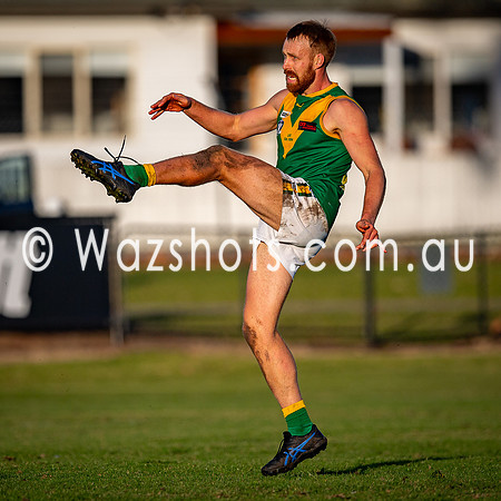 20250614 RD9 Maffra v Leongatha Snrs-110