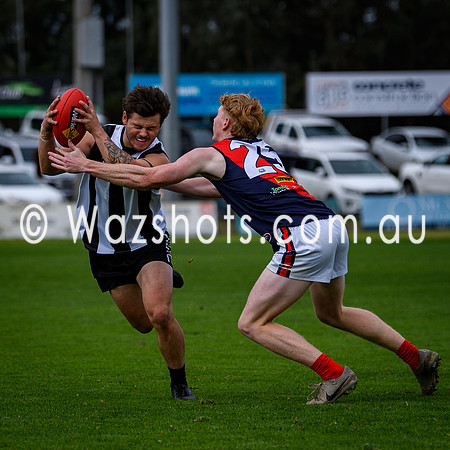 20250531 Sale v Bairnsdale Resrves-011