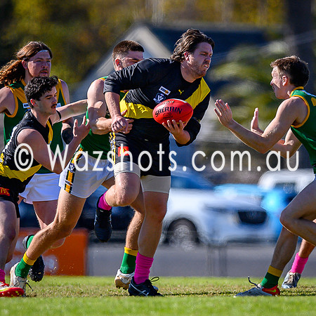 20250510 Morwell v Leongatha Reserves-13