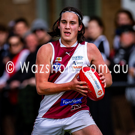 RD18 Sale v Traralgon Thirds-09